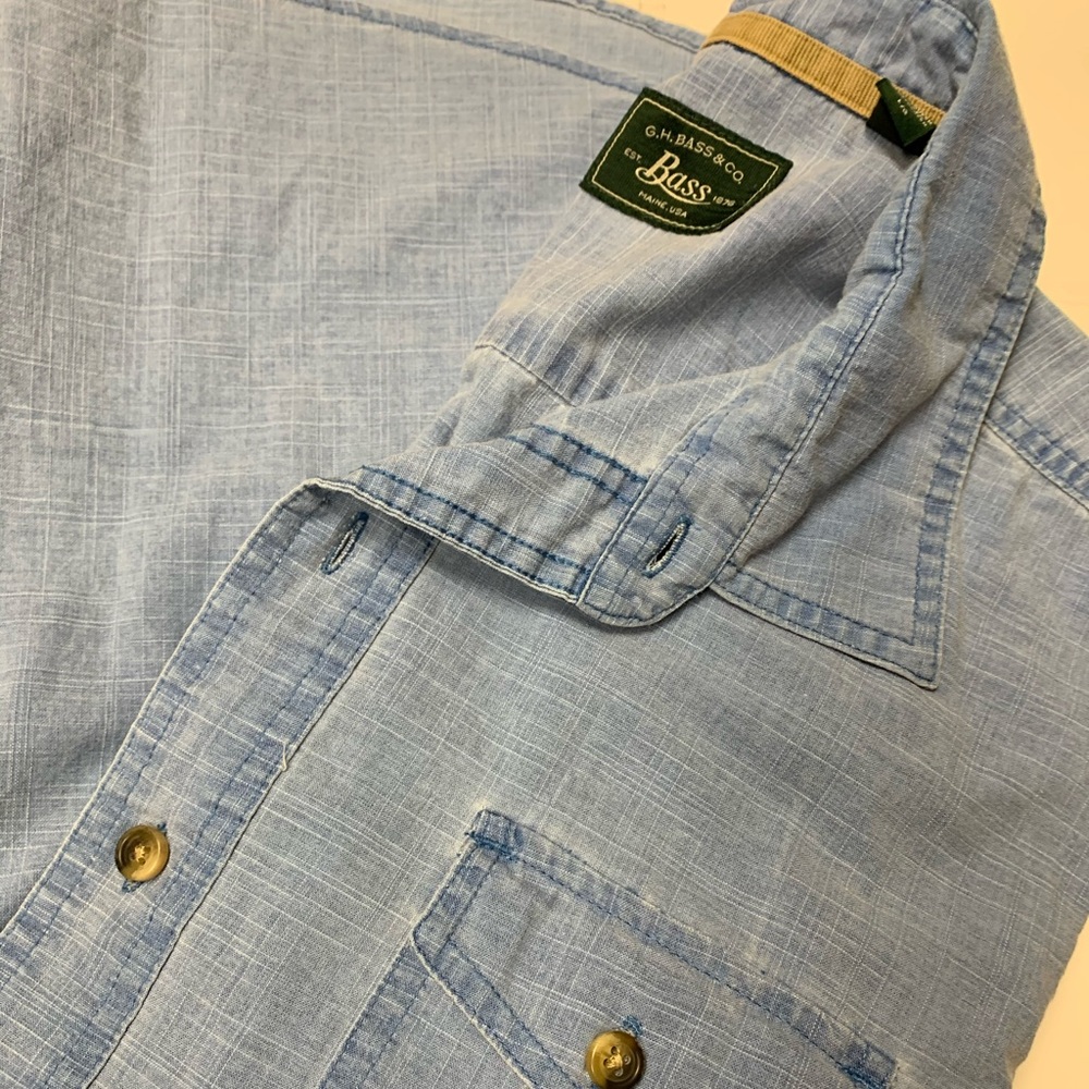 Men’s Large G.H Bass Co Button Down shirt